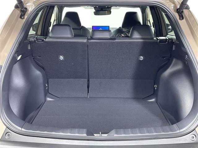 カローラクロス ハイブリッド Z 純正9型ナビ 全方位 寒冷地仕様 LED フォグ ガラスルーフ トヨタセーフティセンス ETC BSM 前席シートヒーター エアシート ステアリングヒーター ドラレコ スマートキー ACC 18AW(25枚目)