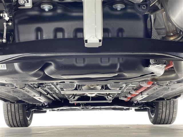 カローラクロス ハイブリッド Z 純正9型ナビ 全方位 寒冷地仕様 LED フォグ ガラスルーフ トヨタセーフティセンス ETC BSM 前席シートヒーター エアシート ステアリングヒーター ドラレコ スマートキー ACC 18AW(43枚目)