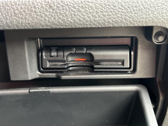 セレナ ハイウェイスター Vセレ+セーフティII SHV 純正ナビ アラウンドビューモニター 両側パワースライドドア ディスプレイ付きルームミラー ドライブレコーダー ETC スマートキー 社外フロアマット クルーズコントロール 純正16AW LED(7枚目)