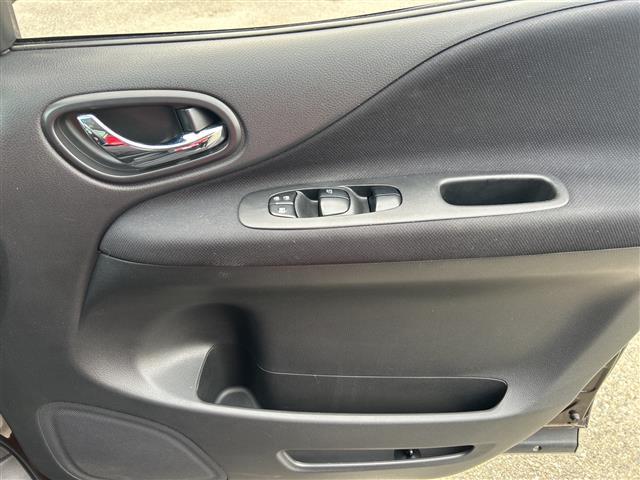 セレナ ハイウェイスター Vセレ+セーフティII SHV 純正ナビ アラウンドビューモニター 両側パワースライドドア ディスプレイ付きルームミラー ドライブレコーダー ETC スマートキー 社外フロアマット クルーズコントロール 純正16AW LED(18枚目)