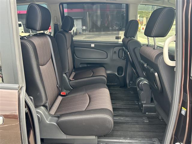 セレナ ハイウェイスター Vセレ+セーフティII SHV 純正ナビ アラウンドビューモニター 両側パワースライドドア ディスプレイ付きルームミラー ドライブレコーダー ETC スマートキー 社外フロアマット クルーズコントロール 純正16AW LED(23枚目)