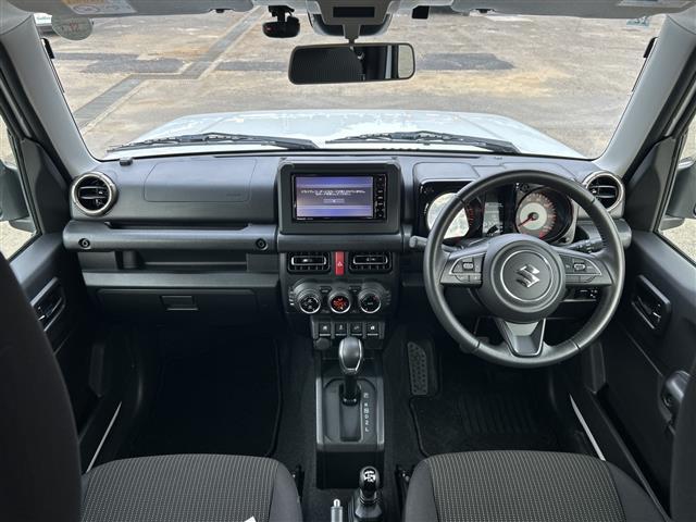 ジムニー XC 純正SDナビ バックカメラ 4WD クルコン ETC 純正16インチアルミホイル ナビ連動ドラレコ 前席シートヒーター セーフティサポート スマートキー スペアキー 保証書 取説 ターボ LED(2枚目)