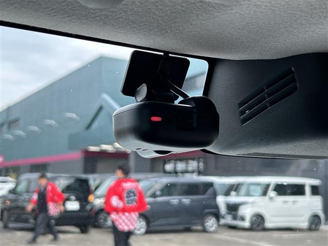 ジムニー XC 純正SDナビ バックカメラ 4WD クルコン ETC 純正16インチアルミホイル ナビ連動ドラレコ 前席シートヒーター セーフティサポート スマートキー スペアキー 保証書 取説 ターボ LED(9枚目)