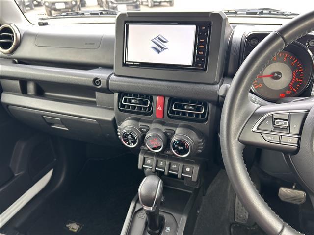 ジムニー XC 純正SDナビ バックカメラ 4WD クルコン ETC 純正16インチアルミホイル ナビ連動ドラレコ 前席シートヒーター セーフティサポート スマートキー スペアキー 保証書 取説 ターボ LED(17枚目)