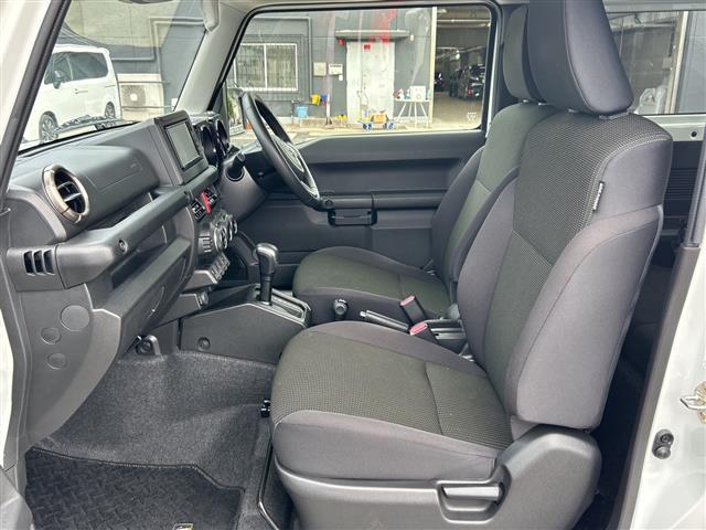 ジムニー XC 純正SDナビ バックカメラ 4WD クルコン ETC 純正16インチアルミホイル ナビ連動ドラレコ 前席シートヒーター セーフティサポート スマートキー スペアキー 保証書 取説 ターボ LED(29枚目)