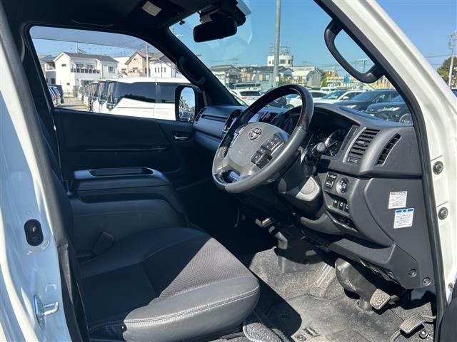 ハイエースバン スーパーGL ダーク プライムII ワンオーナー 純正ナビ 両側パワースライドドア 全周囲カメラ 100V充電 ドラレコ ビルトインETC ハーフレザー スマートキー コーナーセンサー レーンキープアシスト LED フォグ スマートキー(23枚目)