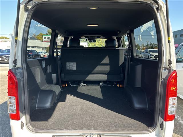 ハイエースバン スーパーGL ダーク プライムII ワンオーナー 純正ナビ 両側パワースライドドア 全周囲カメラ 100V充電 ドラレコ ビルトインETC ハーフレザー スマートキー コーナーセンサー レーンキープアシスト LED フォグ スマートキー(25枚目)