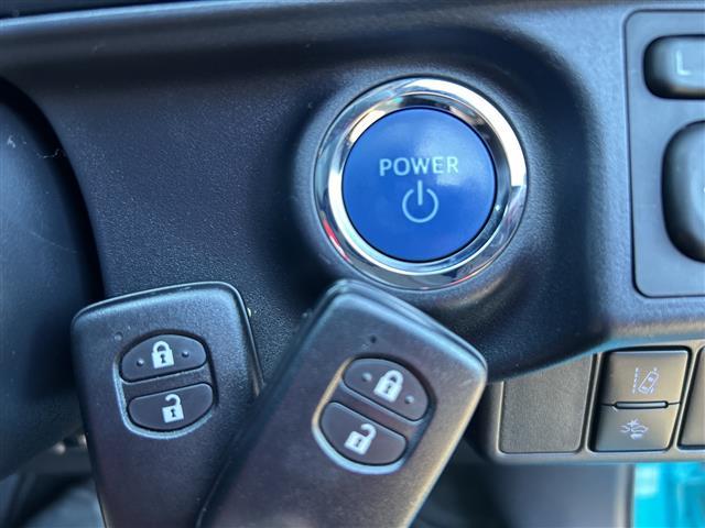 みなさまのお車選びのお手伝いをさせてください！スタッフ一同心よりご来店、お問い合わせをお待ちしております！