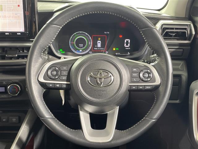 ライズ Z 純正9インチナビ パノラマミックビュー アダプティションクルーズコントロール BSM LED ビルトインETC シートヒーター スマートキー フォグランプ オートライト ウィンカーミラー 純正AW(10枚目)