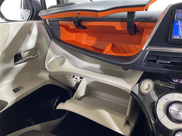 シエンタ Ｇ　純正ナビ　両側パワースライドドア　バックカメラ　フルエアロ　ビルトインＥＴＣ　コーナーセンサー　プッシュスタート　スマートキー　社外１５インチＡＷ　オートライト　レーンキープアシスト　スペアキー１本（18枚目）