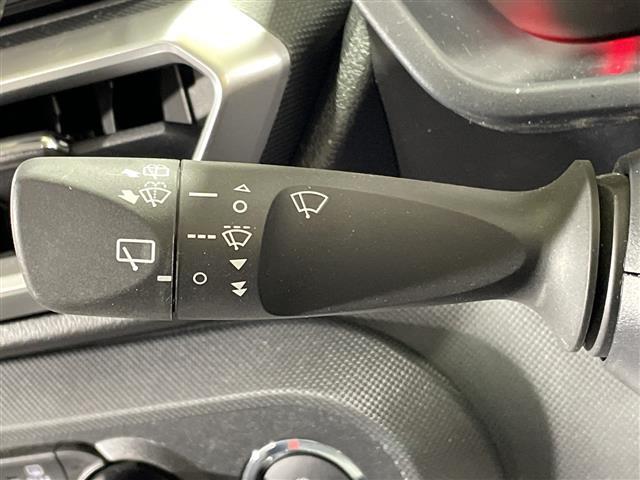 レックス Ｚ　純正９インチナビ　スマートアシスト　ブラインドスポットモニター　前側ドライブレコーダー　シートヒーター　ビルトインＥＴＣ　スマートキー　オートマチックハイビーム　純正１７インチＡＷ　レーンキープ（16枚目）