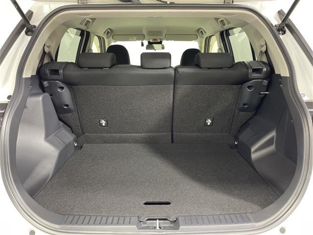 レックス Ｚ　純正９インチナビ　スマートアシスト　ブラインドスポットモニター　前側ドライブレコーダー　シートヒーター　ビルトインＥＴＣ　スマートキー　オートマチックハイビーム　純正１７インチＡＷ　レーンキープ（25枚目）