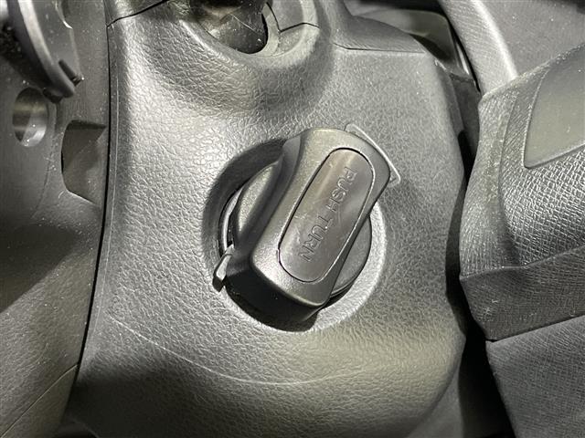 ステップワゴンスパーダ Ｚ　純正ＨＤＤナビ　両側パワースライドドア　フリップダウンモニター　バックカメラ　スマートキー　純正アルミホイール　パドルシフト　純正フロアマット　横滑り防止装置　ＨＩＤヘッドライト　取扱説明書　保証書（14枚目）