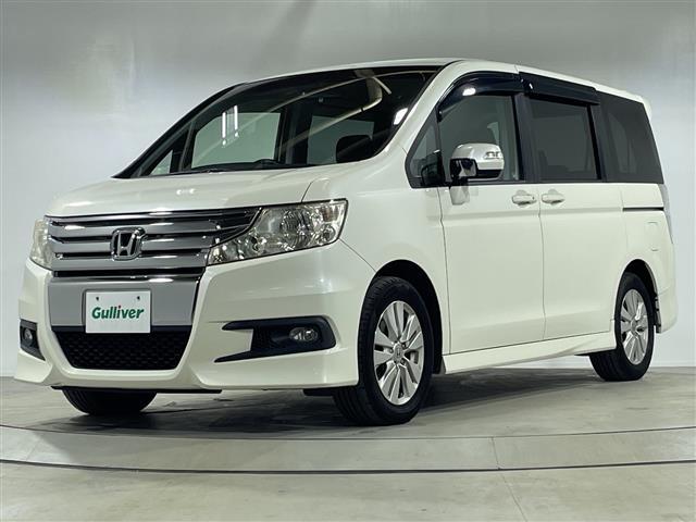 ステップワゴンスパーダ Ｚ　純正ＨＤＤナビ　両側パワースライドドア　フリップダウンモニター　バックカメラ　スマートキー　純正アルミホイール　パドルシフト　純正フロアマット　横滑り防止装置　ＨＩＤヘッドライト　取扱説明書　保証書（32枚目）