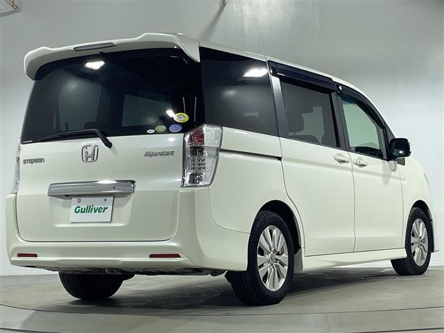 ステップワゴンスパーダ Ｚ　純正ＨＤＤナビ　両側パワースライドドア　フリップダウンモニター　バックカメラ　スマートキー　純正アルミホイール　パドルシフト　純正フロアマット　横滑り防止装置　ＨＩＤヘッドライト　取扱説明書　保証書（36枚目）