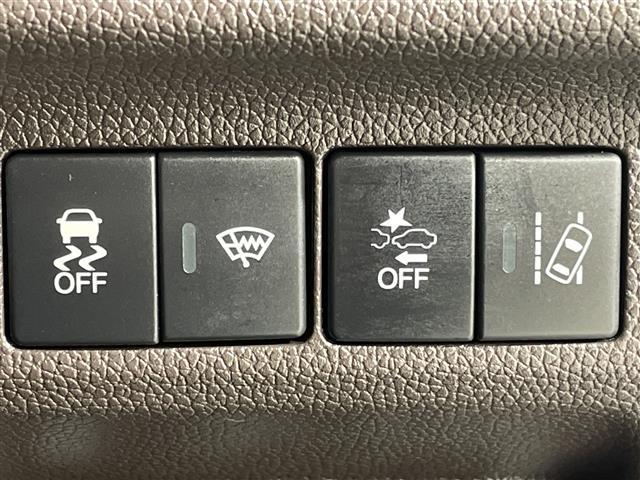 フリード Ｇ・ホンダセンシング　純正９型ＳＤナビ　両側電動　バックカメラ　ＬＥＤヘッドライト　ＥＴＣ　シートヒーター　ドライブレコーダー　スマートキー　クルーズコントロール　フロアマット　スペアキー　オートライト　プッシュスタート（6枚目）