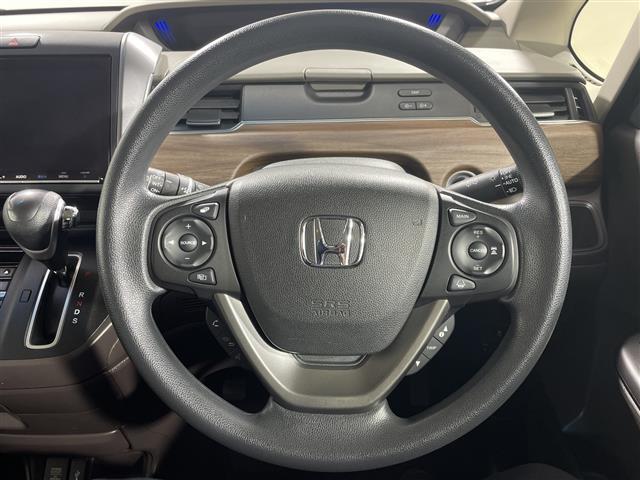 フリード Ｇ・ホンダセンシング　純正９型ＳＤナビ　両側電動　バックカメラ　ＬＥＤヘッドライト　ＥＴＣ　シートヒーター　ドライブレコーダー　スマートキー　クルーズコントロール　フロアマット　スペアキー　オートライト　プッシュスタート（10枚目）