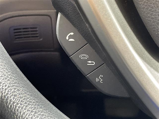 フリード Ｇ・ホンダセンシング　純正９型ＳＤナビ　両側電動　バックカメラ　ＬＥＤヘッドライト　ＥＴＣ　シートヒーター　ドライブレコーダー　スマートキー　クルーズコントロール　フロアマット　スペアキー　オートライト　プッシュスタート（11枚目）