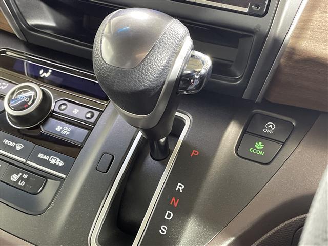 フリード Ｇ・ホンダセンシング　純正９型ＳＤナビ　両側電動　バックカメラ　ＬＥＤヘッドライト　ＥＴＣ　シートヒーター　ドライブレコーダー　スマートキー　クルーズコントロール　フロアマット　スペアキー　オートライト　プッシュスタート（16枚目）