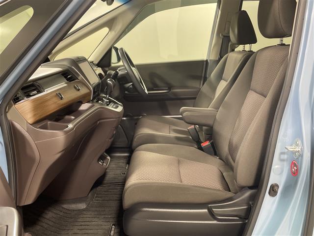 フリード Ｇ・ホンダセンシング　純正９型ＳＤナビ　両側電動　バックカメラ　ＬＥＤヘッドライト　ＥＴＣ　シートヒーター　ドライブレコーダー　スマートキー　クルーズコントロール　フロアマット　スペアキー　オートライト　プッシュスタート（28枚目）