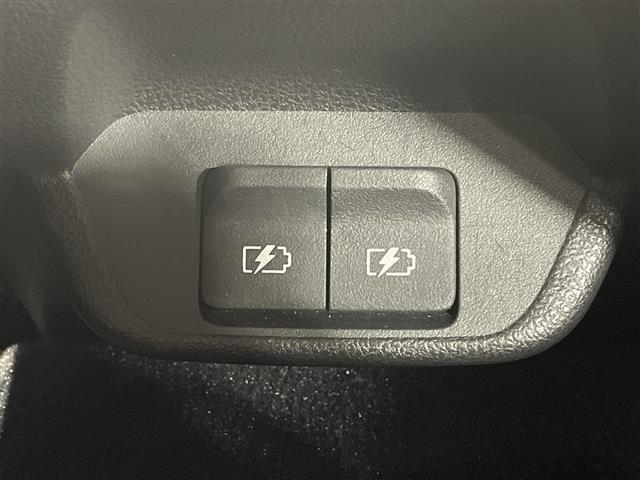 リーフ Ｘ　Ｖセレクション　プロパイロット　純正９型ＳＤナビ　３６０°　ＬＥＤヘッドライト　ＥＴＣ　シートヒーター　ＢＳＭ　スマートキー　追従クルコン　ステアリングヒーター　純正１７インチＡＷ　オートライト　取扱説明書　保証書（21枚目）