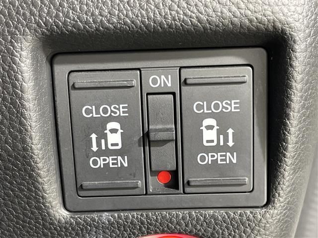 N-BOXカスタム G・Lターボホンダセンシング 純正8型ナビ 両側電動 Bカメラ ETC LEDヘッドライト コンビシート シートヒーター フォグ ホンダセンシング ACC フルセグ フロアマット スマートキー パドルシフト 純15AW 2トーン(4枚目)