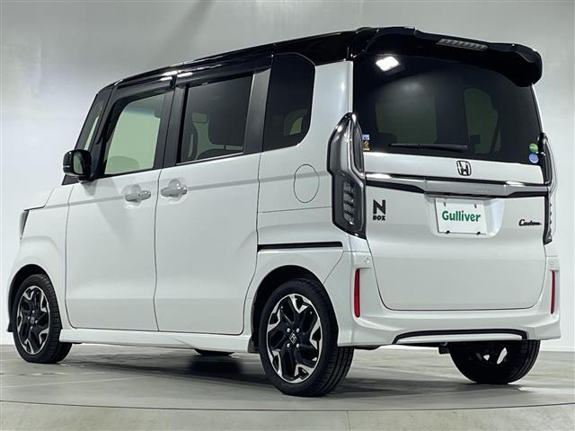 N-BOXカスタム G・Lターボホンダセンシング 純正8型ナビ 両側電動 Bカメラ ETC LEDヘッドライト コンビシート シートヒーター フォグ ホンダセンシング ACC フルセグ フロアマット スマートキー パドルシフト 純15AW 2トーン(33枚目)