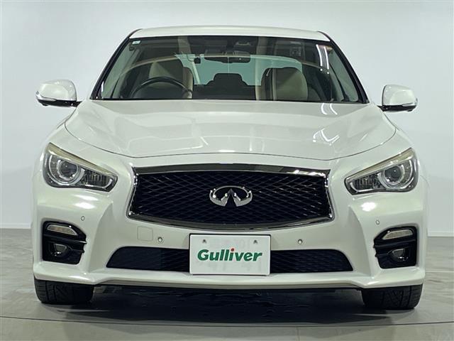 スカイライン ３５０ＧＴ　ハイブリッド　タイプＳＰ　純正ナビ　全周囲カメラ　全方位運転支援システム　クルーズコントロール　メモリーシート　レザーシート　パワーシート　シートヒーター　スペアキー１本　ステアリングリモコン　ビルトインＥＴＣ　純正１９ＡＷ（30枚目）