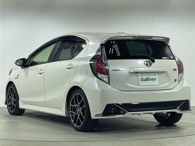 アクア Ｇ　ＧＲスポーツ・１７インチパッケージ　純正ＳＤナビ　Ｂカメラ　純正エアロ　ＬＥＤ　ＥＴＣ　ドラレコ　トヨタセーフティーセンス　クルーズコントロール　純正フロアマット　スマートキー　オートマチックハイビーム　純正１７インチＡＷ　ドアバイザー（34枚目）