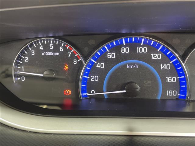 ソリオ ハイブリッドＭＺ　純正７インチＳＤナビ　両側パワースライドドア　バックカメラ　ＥＴＣ　クルーズコントロール　純正ＨＩＤランプ　純正１５インチアルミホイール　デュアルカメラブレーキサポート　スペアキー　フロアマット（11枚目）