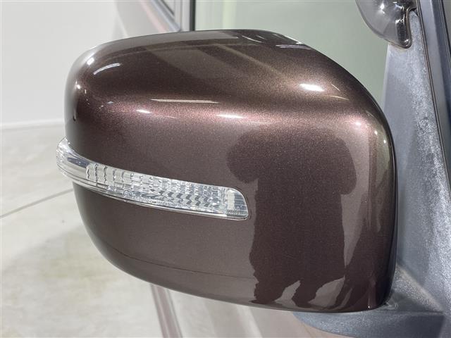 ソリオ ハイブリッドＭＺ　純正７インチＳＤナビ　両側パワースライドドア　バックカメラ　ＥＴＣ　クルーズコントロール　純正ＨＩＤランプ　純正１５インチアルミホイール　デュアルカメラブレーキサポート　スペアキー　フロアマット（41枚目）