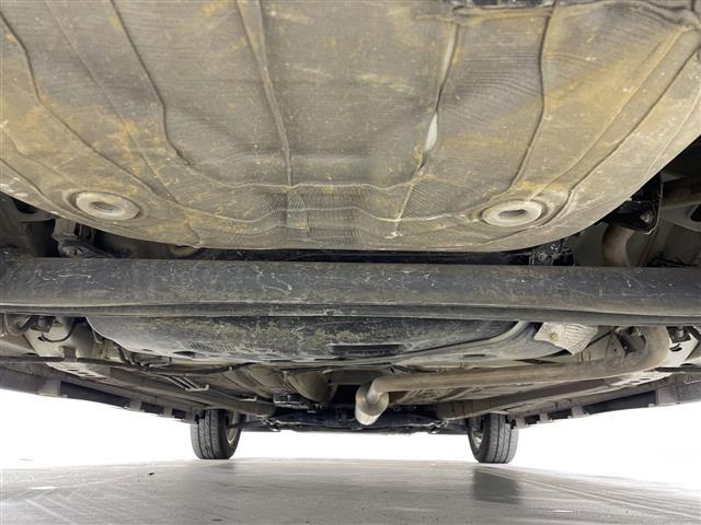 ソリオ ハイブリッドＭＺ　純正７インチＳＤナビ　両側パワースライドドア　バックカメラ　ＥＴＣ　クルーズコントロール　純正ＨＩＤランプ　純正１５インチアルミホイール　デュアルカメラブレーキサポート　スペアキー　フロアマット（43枚目）