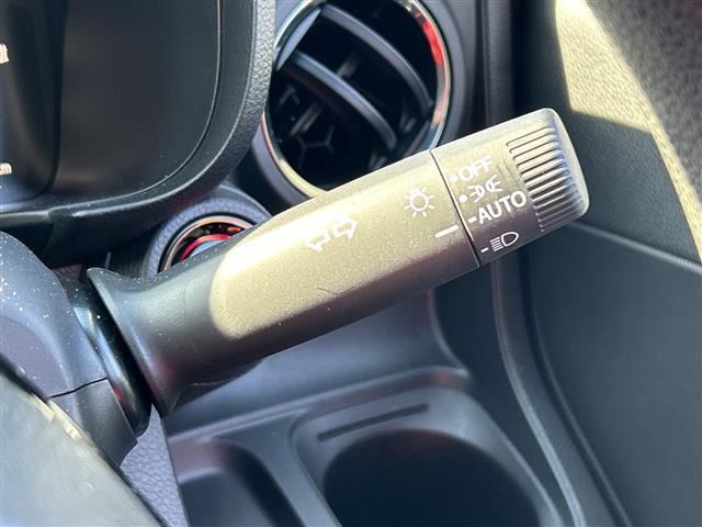 Ｎ－ＯＮＥ オリジナルスタイルプラスアーバン　ホンダセンシング　純正９型ナビ　バックカメラ　コンビシート　シートヒーター　ホンダセンシング　ＬＥＤヘッドライト　スマートキー　１４インチスチールホイール　カラードディッシュホイール　フロアマット（11枚目）