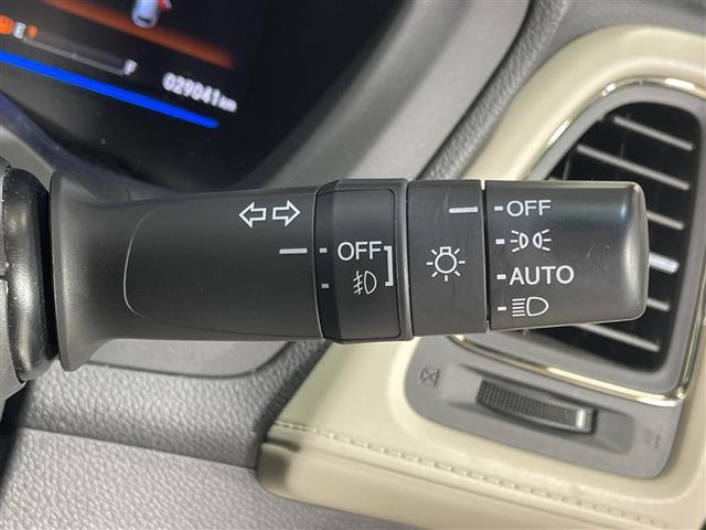 ヴェゼル ハイブリッド　純正ナビ　バックカメラ　ドラレコ　シートヒーター　パドルシフト　ＬＥＤ　ＥＴＣ　クルコン　ハーフレザーシート　スペアキー　フロアマット　純正１７インチＡＷ　フォグランプ　スマートキー　取扱説明書（21枚目）