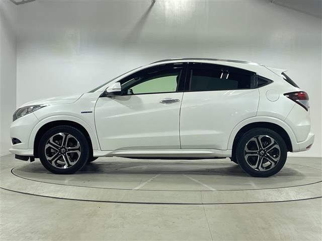 ヴェゼル ハイブリッド　純正ナビ　バックカメラ　ドラレコ　シートヒーター　パドルシフト　ＬＥＤ　ＥＴＣ　クルコン　ハーフレザーシート　スペアキー　フロアマット　純正１７インチＡＷ　フォグランプ　スマートキー　取扱説明書（34枚目）