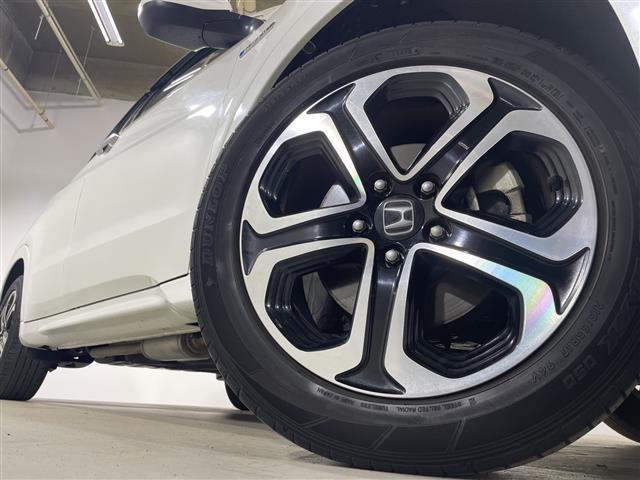 ヴェゼル ハイブリッド　純正ナビ　バックカメラ　ドラレコ　シートヒーター　パドルシフト　ＬＥＤ　ＥＴＣ　クルコン　ハーフレザーシート　スペアキー　フロアマット　純正１７インチＡＷ　フォグランプ　スマートキー　取扱説明書（40枚目）