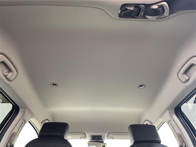 ヴェゼル ｅ：ＨＥＶ　Ｚ　ワンオーナー　ホンダコネクトディスプレー　フルセグＴＶ　ホンダセンシング　クルーズコントロール　ＢＳＭ　電動バックドア　ワイアレス充電器　４ＷＤ　スペアキー本　バックカメラ　ハーフレザー　ＥＴＣ２．０（28枚目）