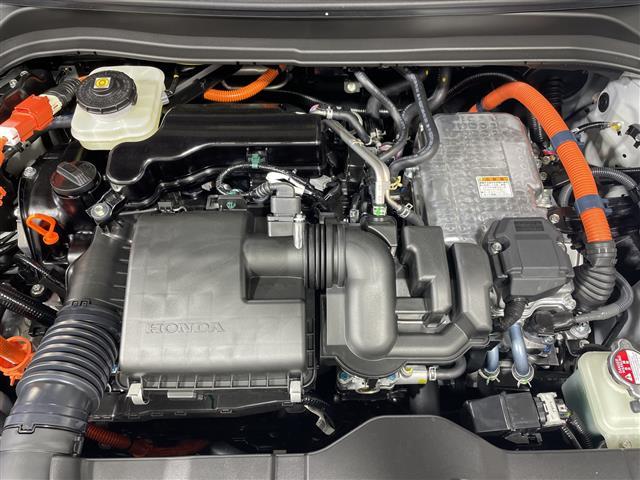 ヴェゼル ｅ：ＨＥＶ　Ｚ　ワンオーナー　ホンダコネクトディスプレー　フルセグＴＶ　ホンダセンシング　クルーズコントロール　ＢＳＭ　電動バックドア　ワイアレス充電器　４ＷＤ　スペアキー本　バックカメラ　ハーフレザー　ＥＴＣ２．０（42枚目）