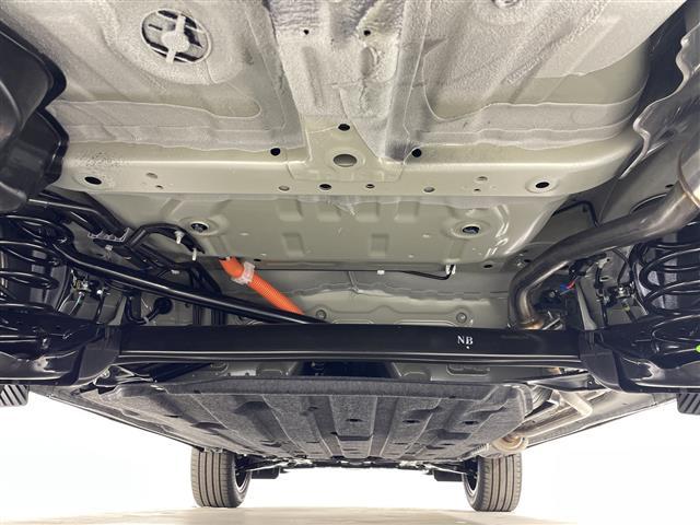 ヴェゼル ｅ：ＨＥＶ　Ｚ　ワンオーナー　ホンダコネクトディスプレー　フルセグＴＶ　ホンダセンシング　クルーズコントロール　ＢＳＭ　電動バックドア　ワイアレス充電器　４ＷＤ　スペアキー本　バックカメラ　ハーフレザー　ＥＴＣ２．０（43枚目）