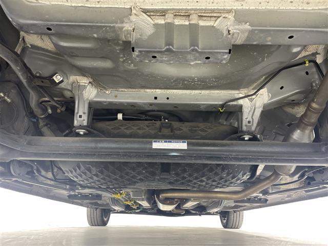 タンク カスタムＧ－Ｔ　純正７インチＳＤナビ　両側電動　スマートアシストＩＩ　バックカメラ　ＬＥＤ　ＥＴＣ　ＢＳＭ　ドラレコ　スマートキー　クルコン　純正１５インチＡＷ　アイドリングストップ　オートライト　スペアキー　保証書（43枚目）