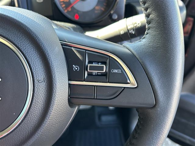 気になる車はすぐにお問い合わせください！画面右側の００６６から始まる無料ダイヤルからお問い合わせ下さい！専門スタッフがお車のご質問にお答えいたします！