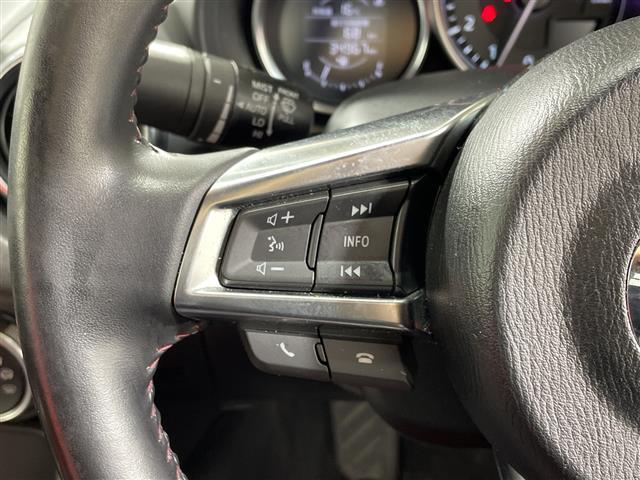 ロードスター Ｓスペシャルパッケージ　ワンオーナー　純正ナビ　レザーシートカバー付　ブラインドスポットモニター　バックカメラ　スペアキー１本　前側ドライブレコーダー　ＥＴＣ　純正フロアマット　ＬＥＤヘッドライト　オートライト　純正ＡＷ（9枚目）