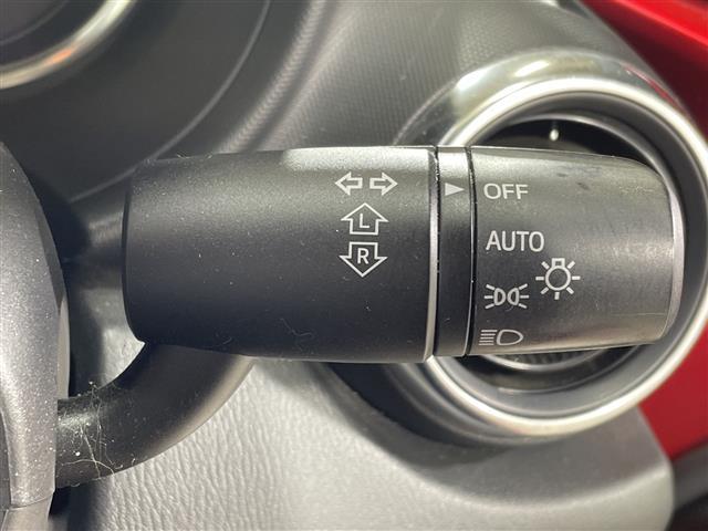 ロードスター Ｓスペシャルパッケージ　ワンオーナー　純正ナビ　レザーシートカバー付　ブラインドスポットモニター　バックカメラ　スペアキー１本　前側ドライブレコーダー　ＥＴＣ　純正フロアマット　ＬＥＤヘッドライト　オートライト　純正ＡＷ（20枚目）