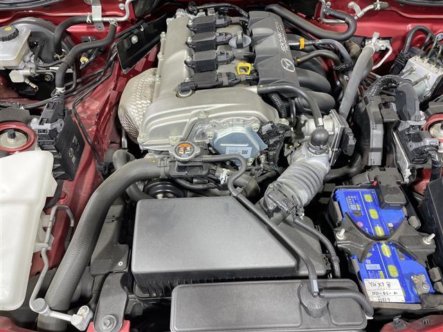 ロードスター Ｓスペシャルパッケージ　ワンオーナー　純正ナビ　レザーシートカバー付　ブラインドスポットモニター　バックカメラ　スペアキー１本　前側ドライブレコーダー　ＥＴＣ　純正フロアマット　ＬＥＤヘッドライト　オートライト　純正ＡＷ（42枚目）