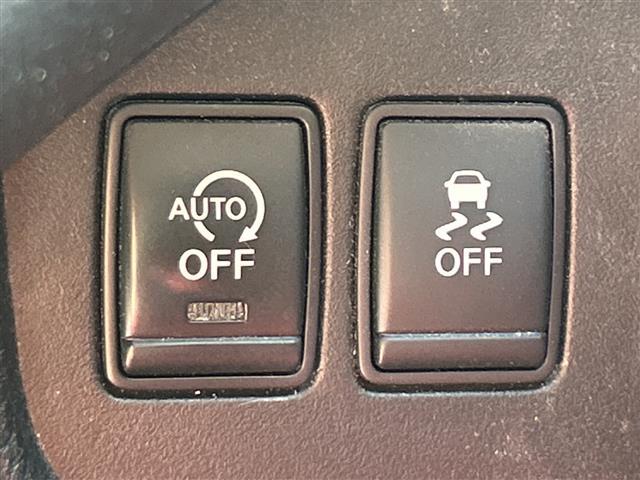 セレナ ハイウェイスター　Ｓ－ハイブリッド　純正ナビ　フリップダウンモニター　ブラインドスポットモニター　バックカメラ　クルーズコントロール　スペアキー１本　片側パワースライドドア　ビルトインＥＴＣ　スマートキー　純正１６インチアルミホイール（17枚目）