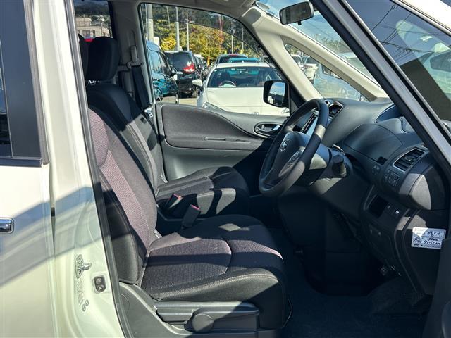 セレナ ハイウェイスター　Ｓ－ハイブリッド　純正ナビ　フリップダウンモニター　ブラインドスポットモニター　バックカメラ　クルーズコントロール　スペアキー１本　片側パワースライドドア　ビルトインＥＴＣ　スマートキー　純正１６インチアルミホイール（22枚目）