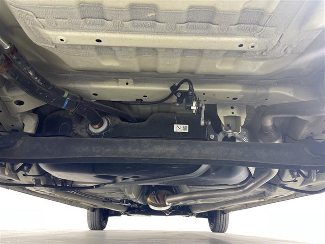 ワゴンＲスマイル ハイブリッドＸ　社外ナビ　両側パワースライドドア　全周囲カメラ　ヘッドアップディスプレイ　クルーズコントロール　運転席シートヒーター　コーナーセンサー　純正ラバーマット　純正ＬＥＤヘッドライト　オートライト（43枚目）