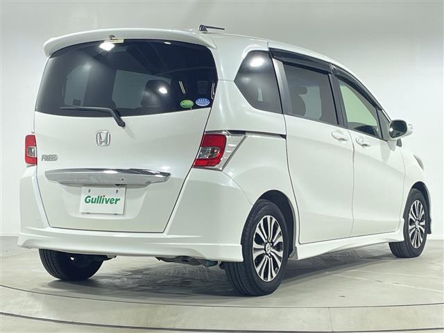 フリード Ｇ　エアロ　純正７インチインターナビ　片側パワースライドドア　バックカメラ　ＥＴＣ　スマートキー　ドライブレコーダー　純正１５インチＡＷ　純正フロアマット　ハーフレザーシート　スペアキー　取扱説明書　オートライト（35枚目）