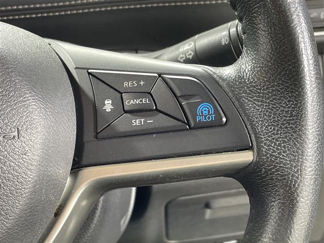 セレナ ハイウェイスターＧ　プロパイロット　純正８インチＳＤナビ　３６０°　両側電動　ハンズフリーオートスライドドア　後席モニター　ＥＴＣ　デジタルインナーミラー　ドラレコ　スマートキー　追従クルコン　純正１６インチＡＷ（11枚目）