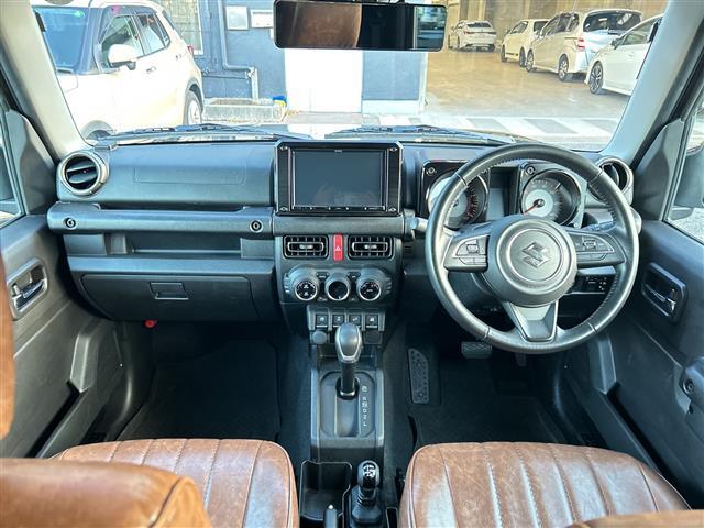 ジムニー ＸＣ　８型ナビ　フルセグＴＶ　Ｂｌｕｅｔｏｏｔｈ対応　バックカメラ　デジタルインナーミラー　ドライブレコーダー　シートヒーター　純正ＬＥＤランプ　フォグランプ　純正１６インチＡＷ　スズキセーフティサポート（2枚目）